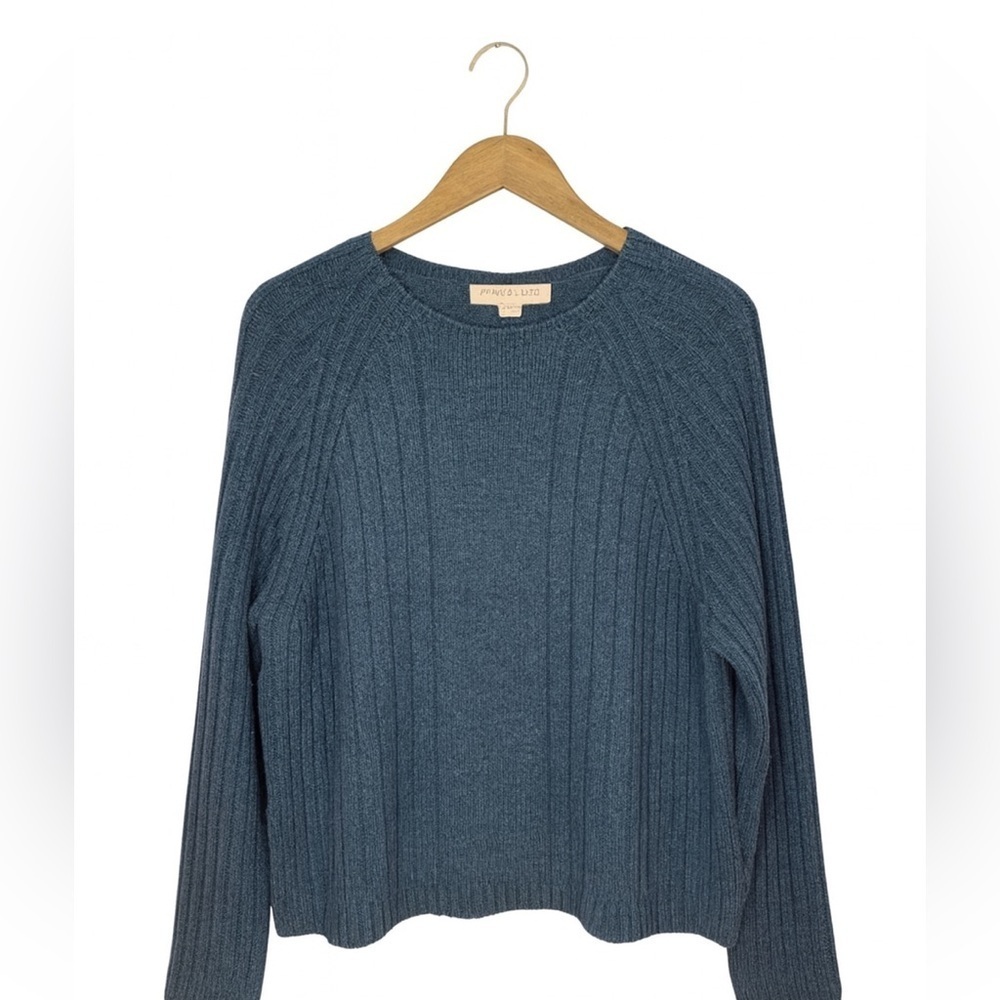 Carolyn Taylor For By Design Essentials Women's Size Large Blue Ribbed Sweater.
